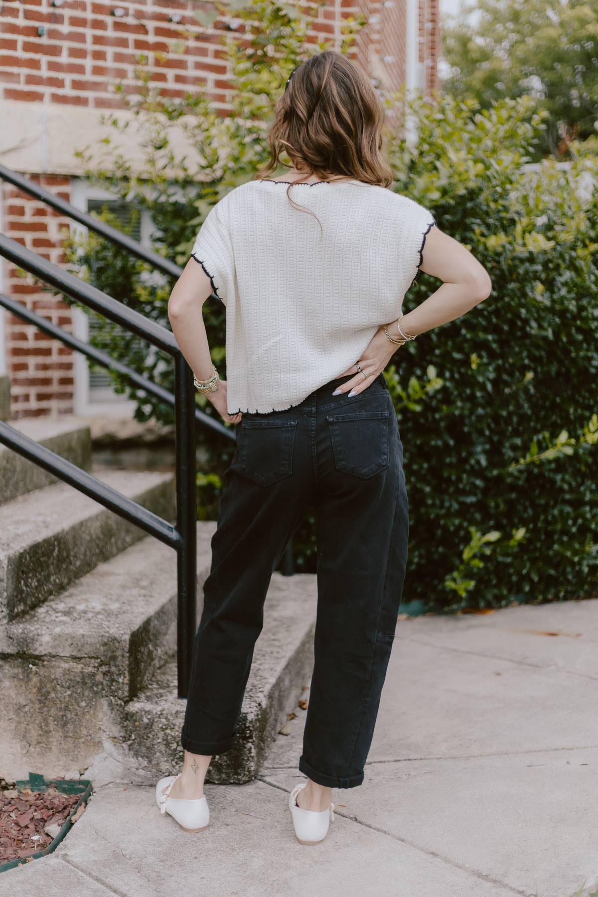 Relaxed Barrel Jeans