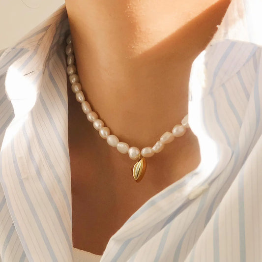Pearl Beaded necklace with Gold Pendant