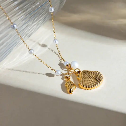 Sea Shell Pearl Necklace